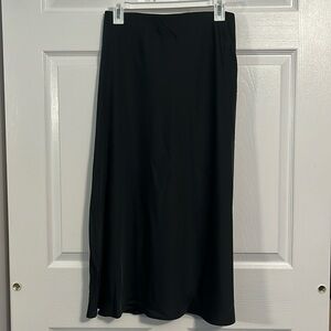 Silk midi skirt w/ slit